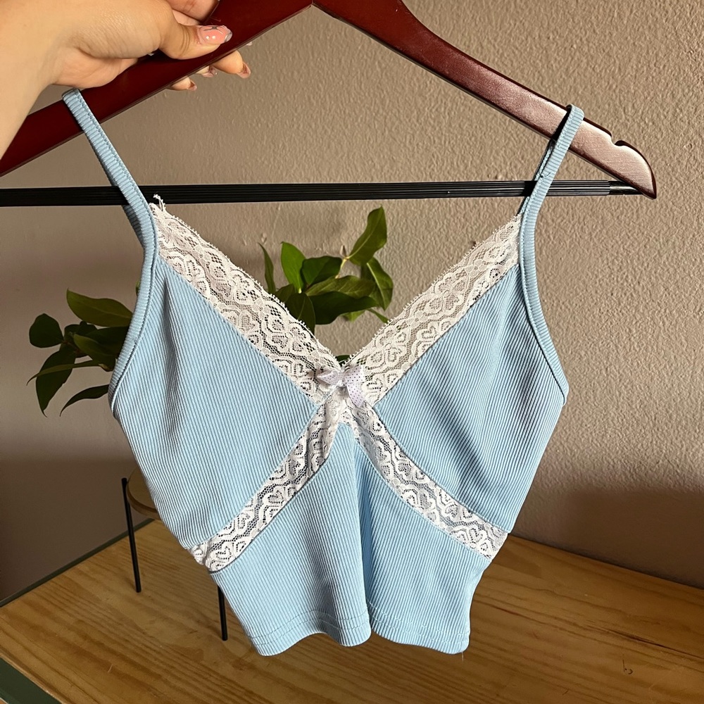 Cute crop top